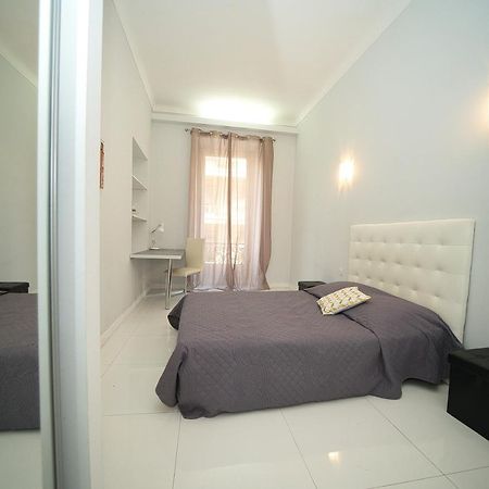 Designer Flat Nice Exterior photo