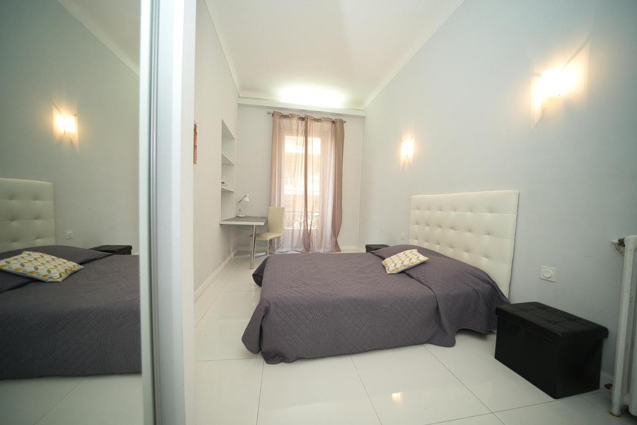 Designer Flat Nice Exterior photo
